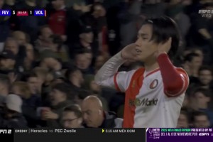 头顶脚踢！日本球星上田绮世荷甲双响！13球领跑射手榜！